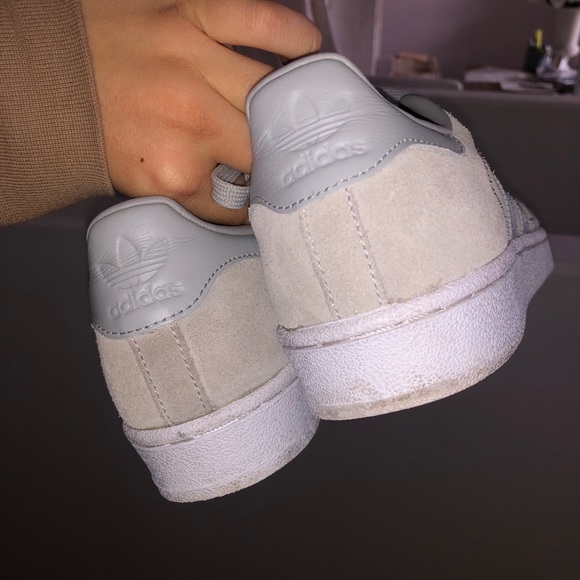 Asidas - Picture 2 of 2